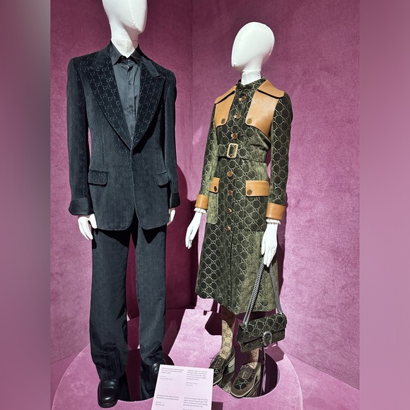 Meet your Posher, Julie - Picture 5 of 11